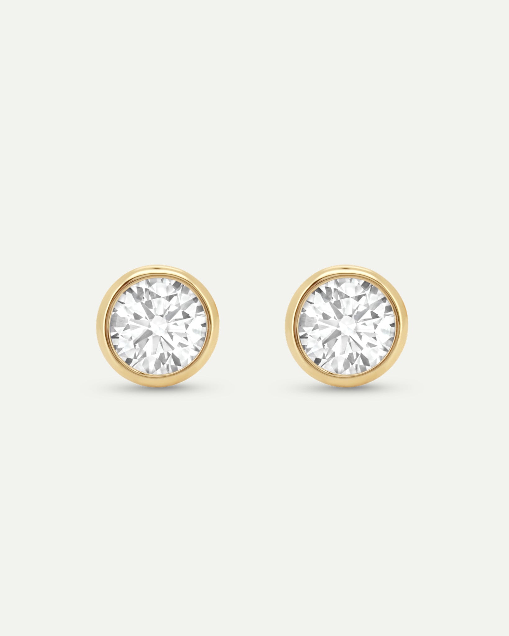 ベゼル ダイヤモンド ピアス 2ct – BANYAN （バンヤン）