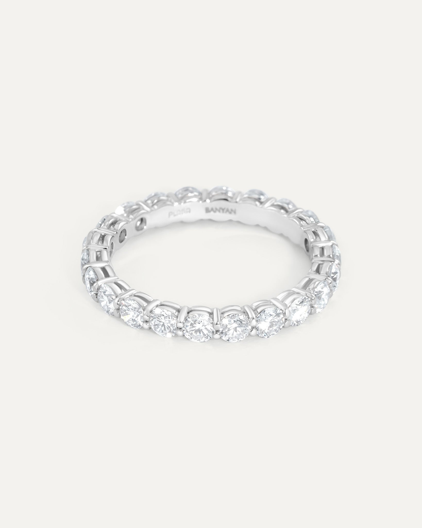 ラウンドカット フルエタニティリング 2.5mm – BANYAN （バンヤン）