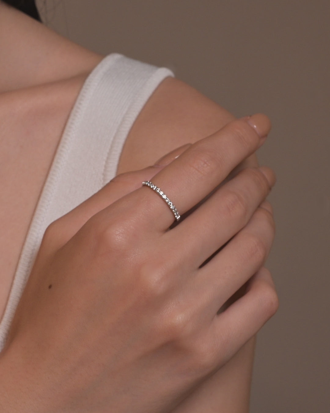 プラチナハーフエタニティリング　6号 TIFFANY&Co. 【新品同様】ティファニー ハーフエタニティリング