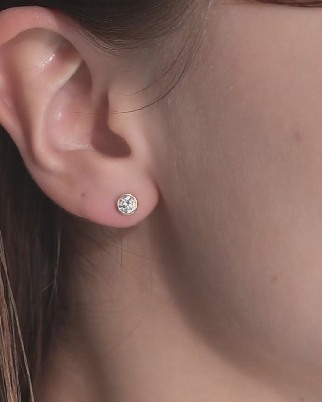 ベゼル ダイヤモンド ピアス 0.6ct – BANYAN （バンヤン）